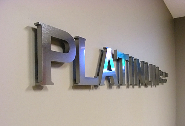 office-sign-close